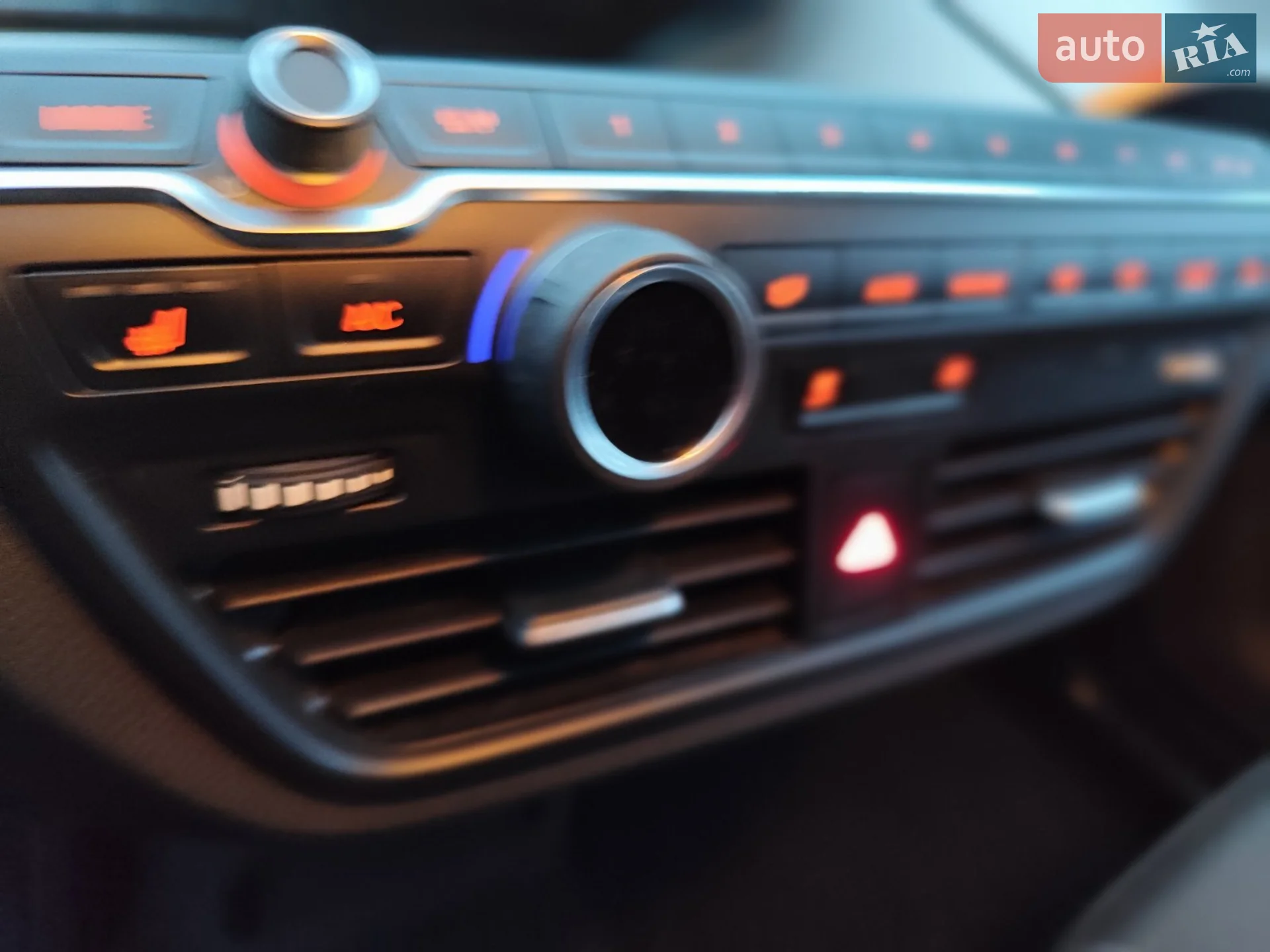 2015 BMW i3 - мініатюра 39