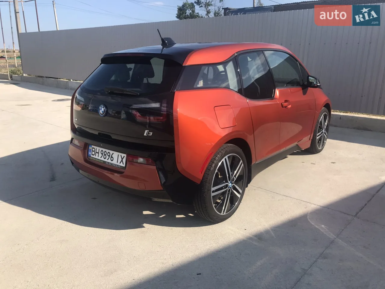 2016 BMW i3 - мініатюра 16