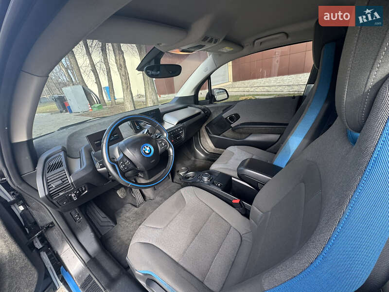 Хетчбек BMW I3 2015 в Дніпрі