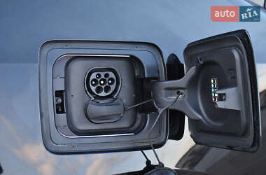Хэтчбек BMW I3 2015 в 