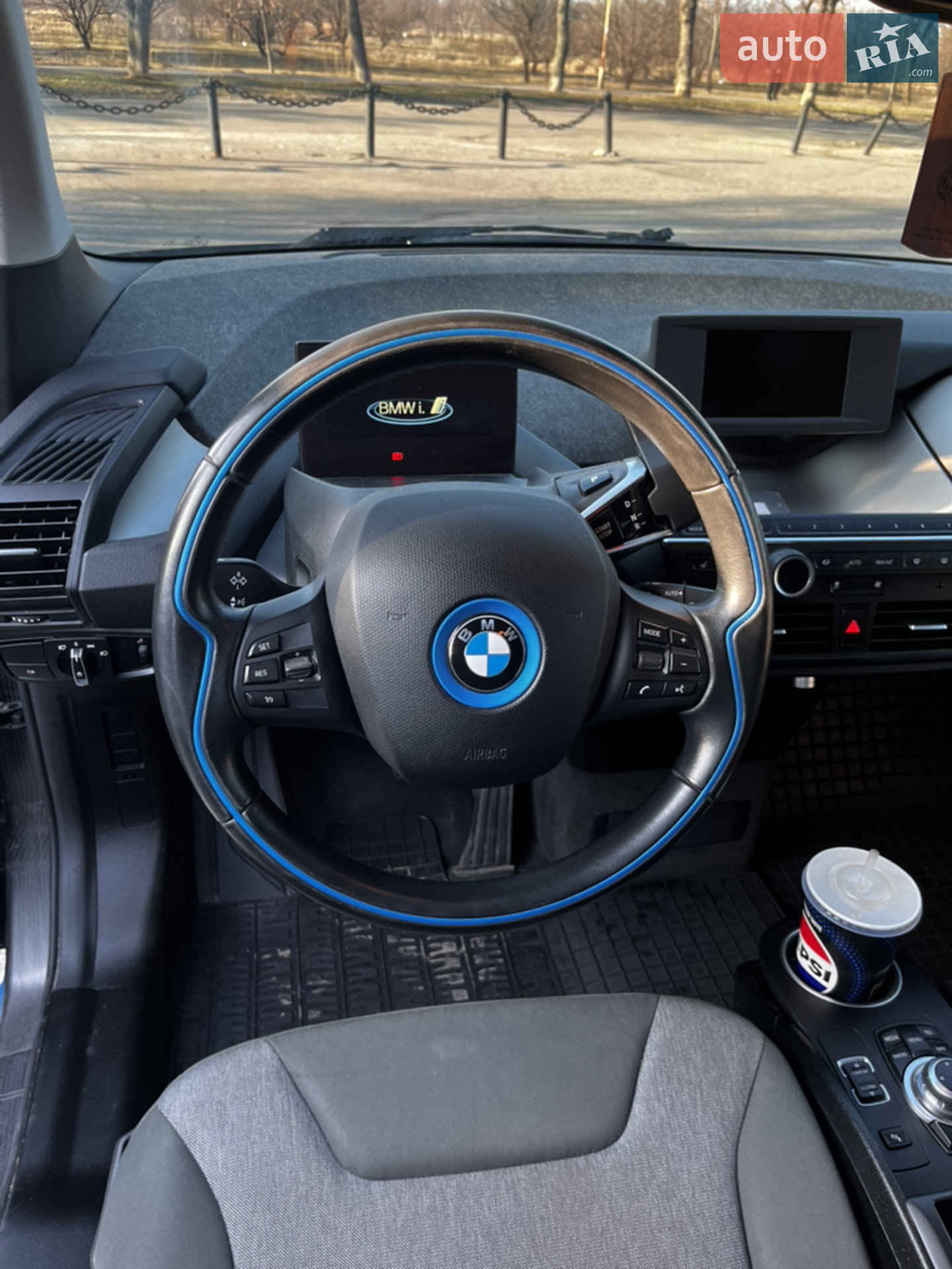 2015 BMW i3 - мініатюра 13