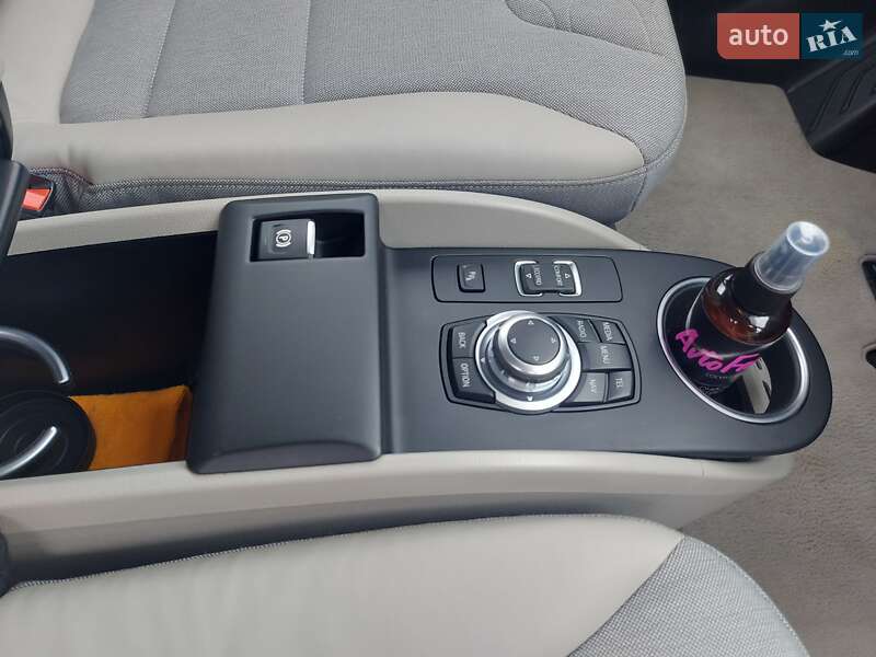Хетчбек BMW I3 2015 в Києві