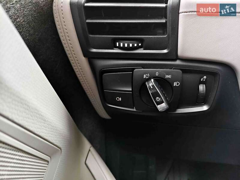Хетчбек BMW I3 2016 в Тернополі