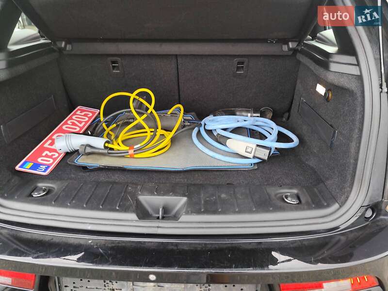 Хэтчбек BMW I3 2016 в Киеве