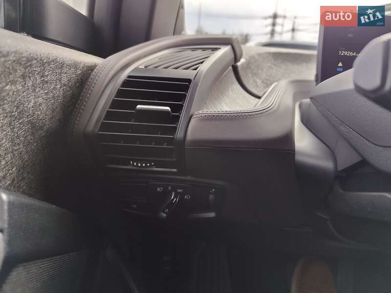 Хэтчбек BMW I3 2016 в Киеве