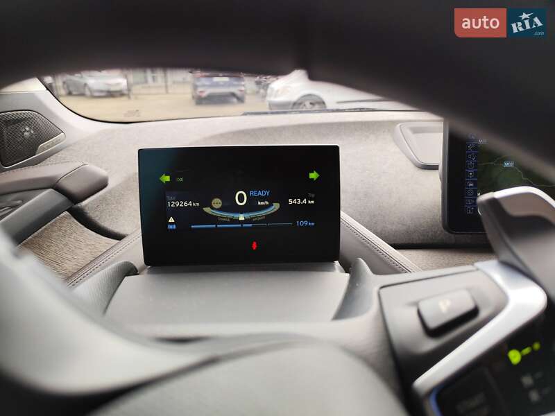 Хэтчбек BMW I3 2016 в Киеве