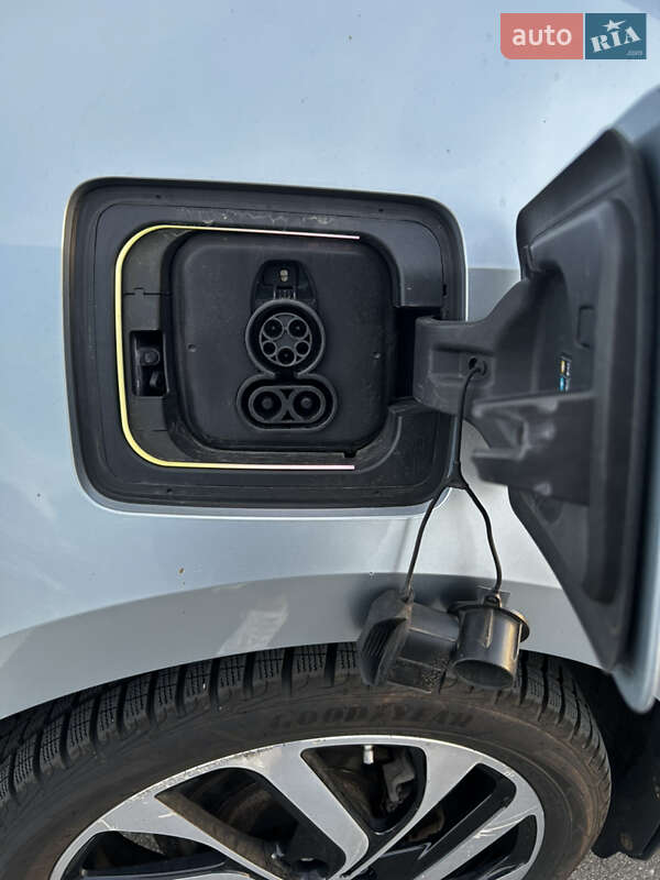 Хэтчбек BMW I3 2014 в Киеве