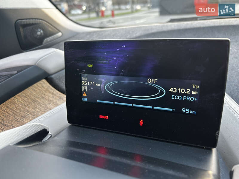 Хэтчбек BMW I3 2014 в Киеве