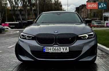 Седан BMW I3 2022 в 