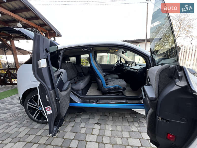 Хэтчбек BMW I3 2015 в Новом Ярычеве фото 9 Хэтчбек BMW I3 2015 в Новом Ярычеве