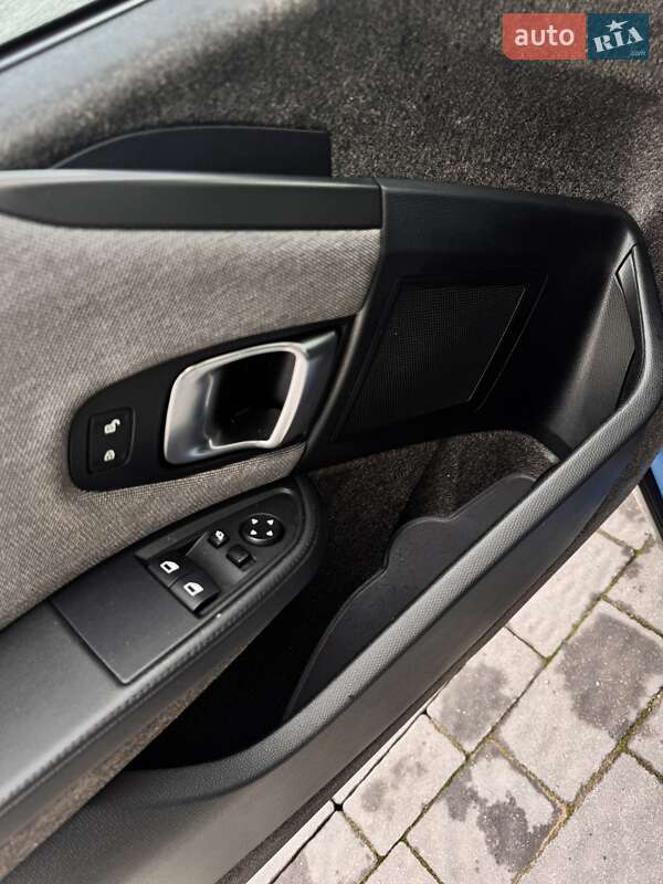 Хэтчбек BMW I3 2017 в Львове