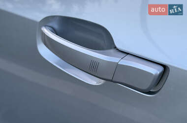 Хэтчбек BMW I3 2014 в 