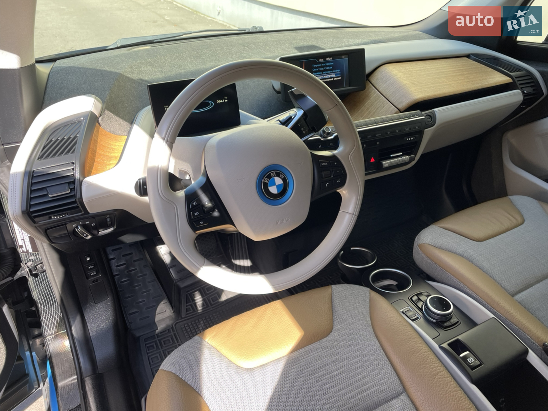 2015 BMW i3 - мініатюра 14