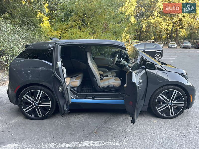 Хэтчбек BMW I3 2015 в Полтаве