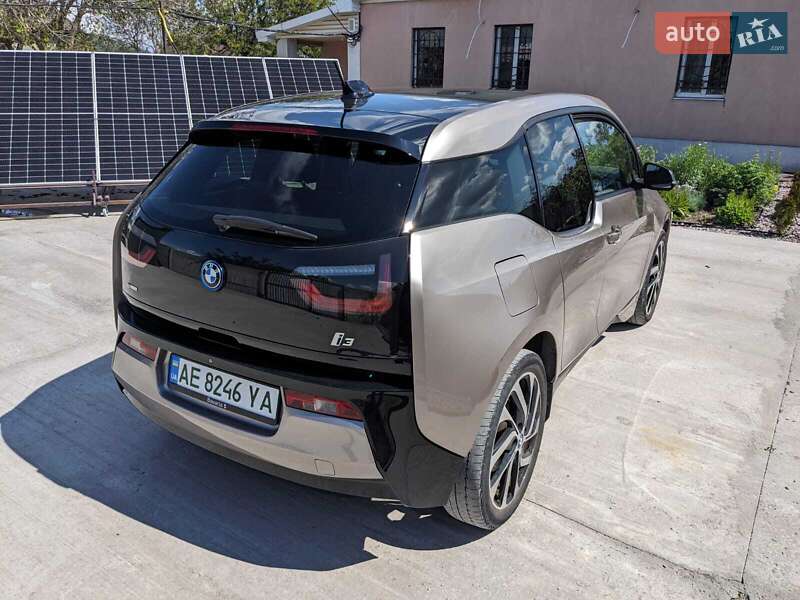 Хетчбек BMW I3 2015 в Кам'янському фото 20 Хетчбек BMW I3 2015 в Кам'янському