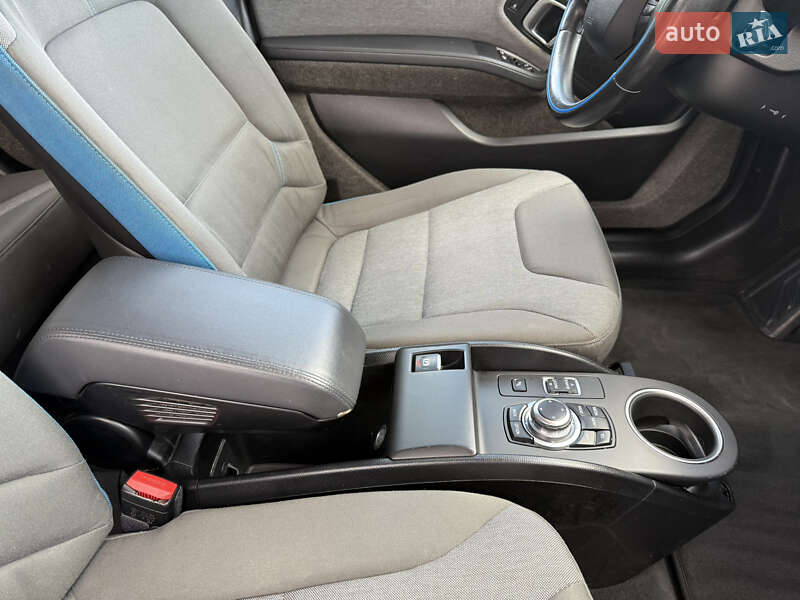 Хэтчбек BMW I3 2015 в Виннице