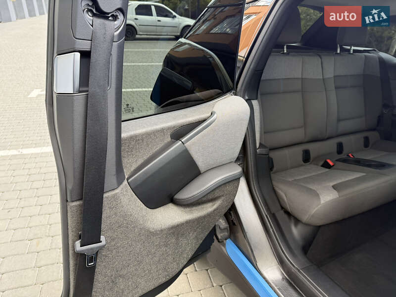 Хэтчбек BMW I3 2015 в Виннице