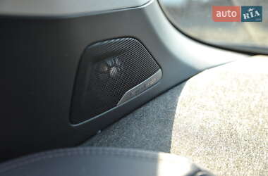Хэтчбек BMW I3 2014 в 