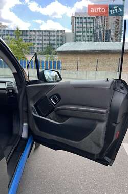Хэтчбек BMW I3 2017 в 