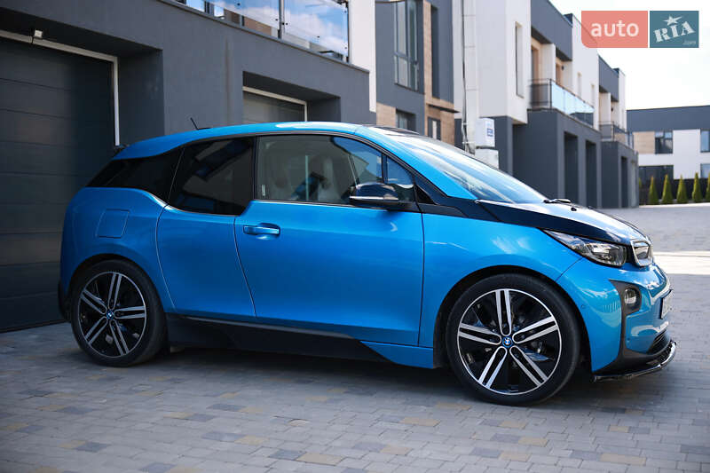 Хэтчбек BMW I3 2017 в 