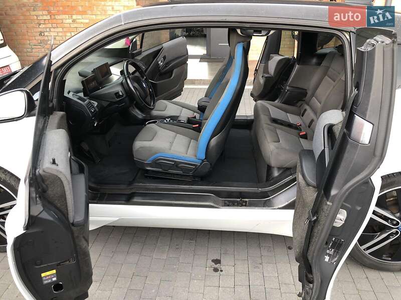 Хэтчбек BMW I3 2016 в Луцке