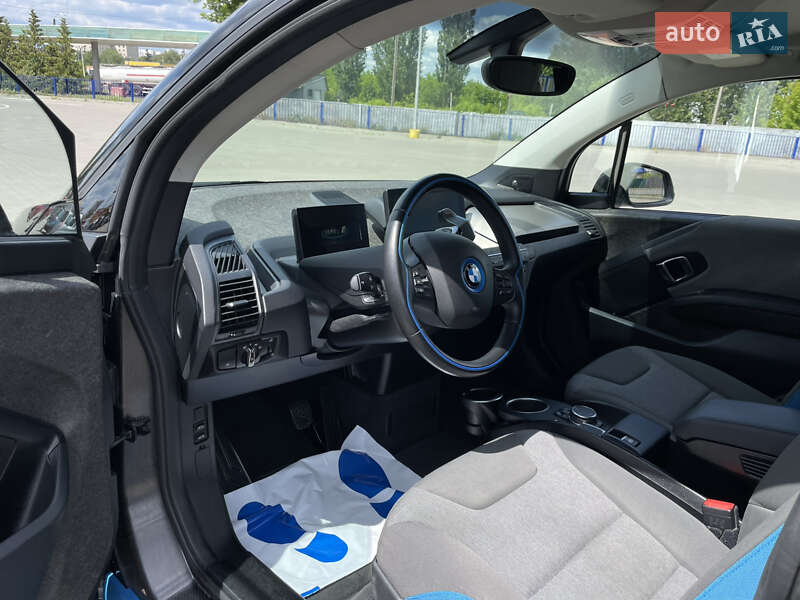 Хэтчбек BMW I3 2016 в Ковеле