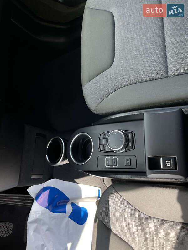 Хэтчбек BMW I3 2016 в Ковеле