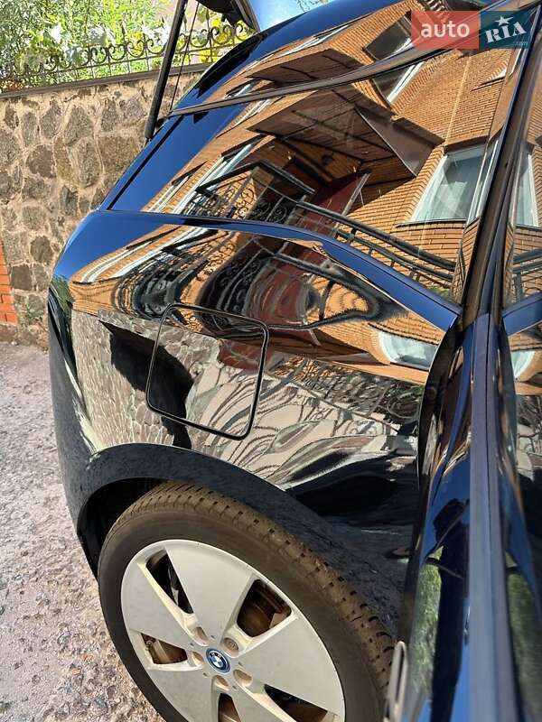 Хэтчбек BMW I3 2017 в Софиевской Борщаговке фото 24 Хэтчбек BMW I3 2017 в Софиевской Борщаговке