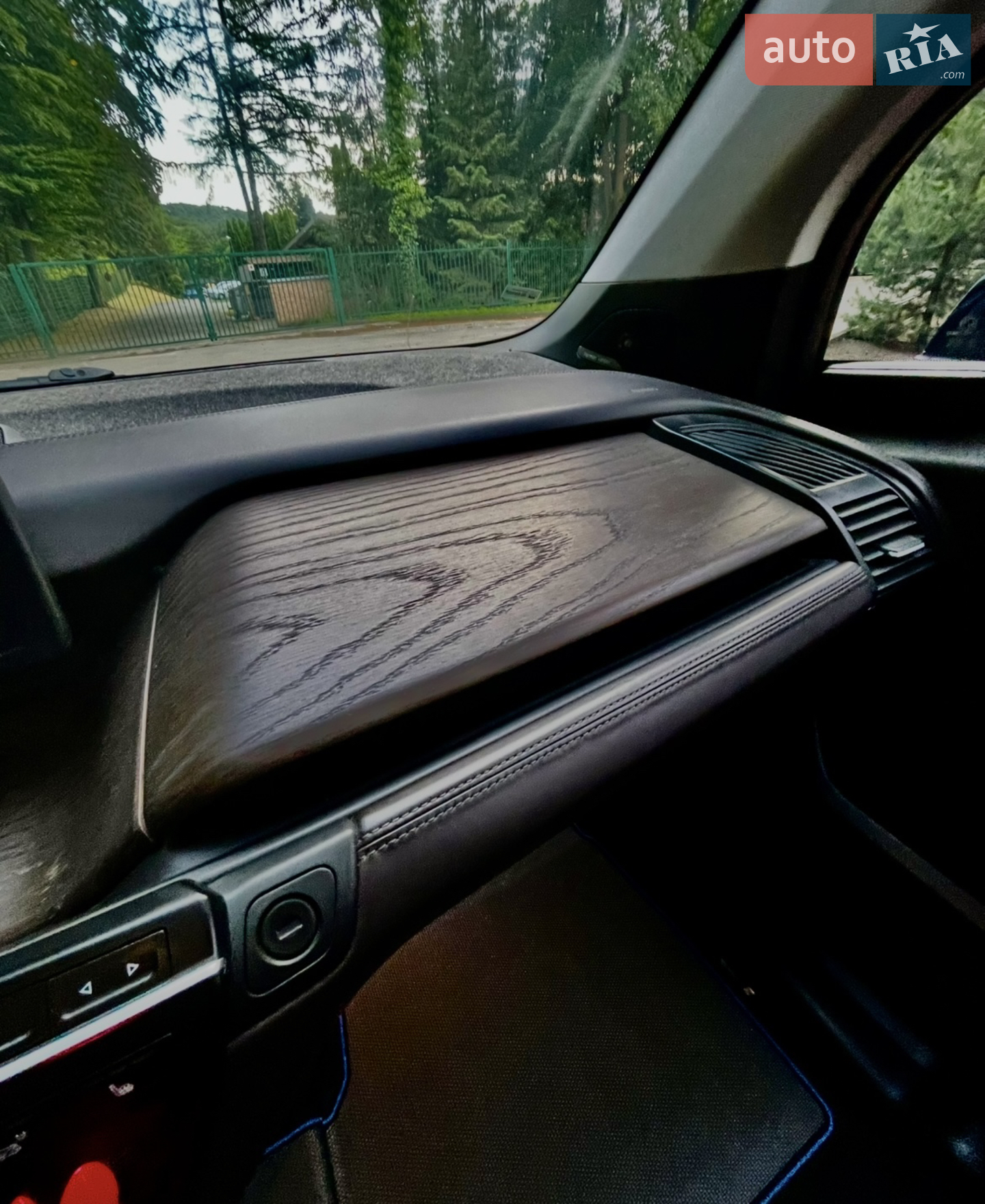 2016 BMW i3 - мініатюра 32