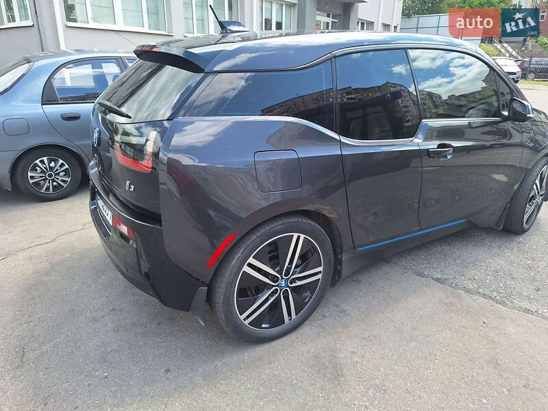 Хэтчбек BMW I3 2015 в Ровно