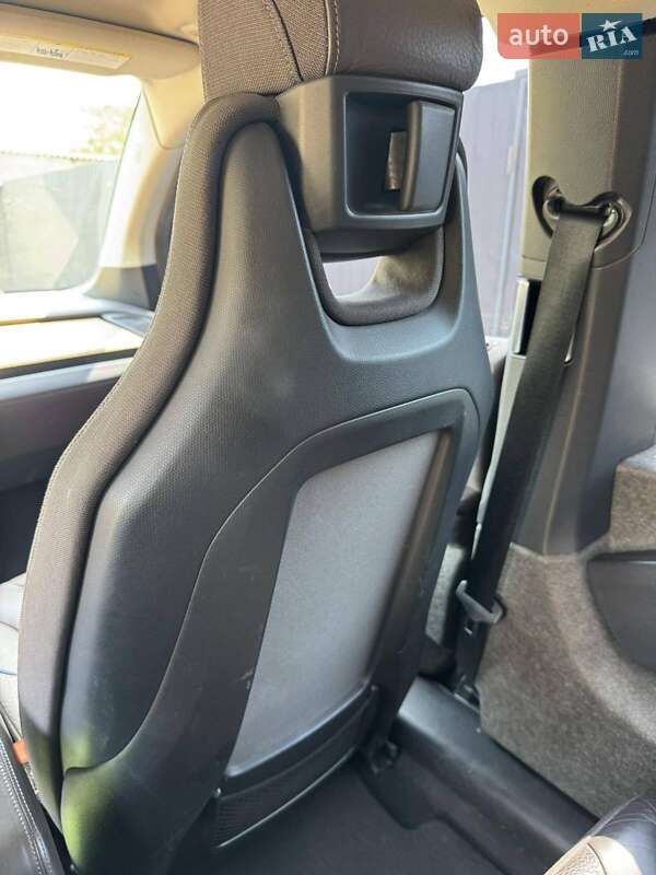 Хэтчбек BMW I3 2014 в Харькове