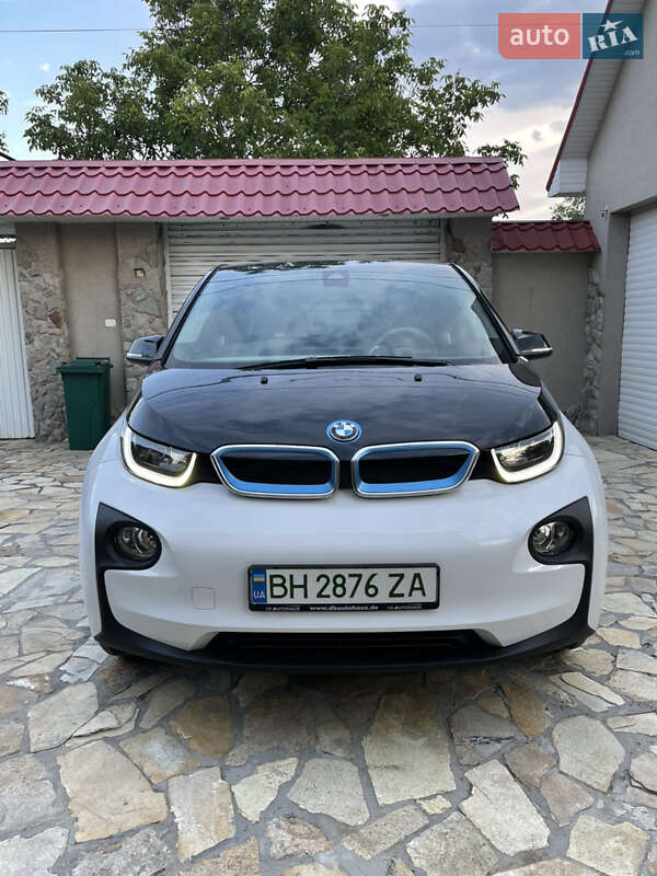 Хэтчбек BMW I3 2015 в 