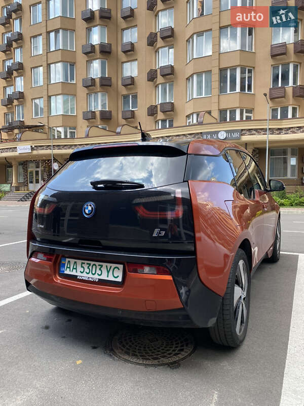 Хэтчбек BMW I3 2014 в Киеве