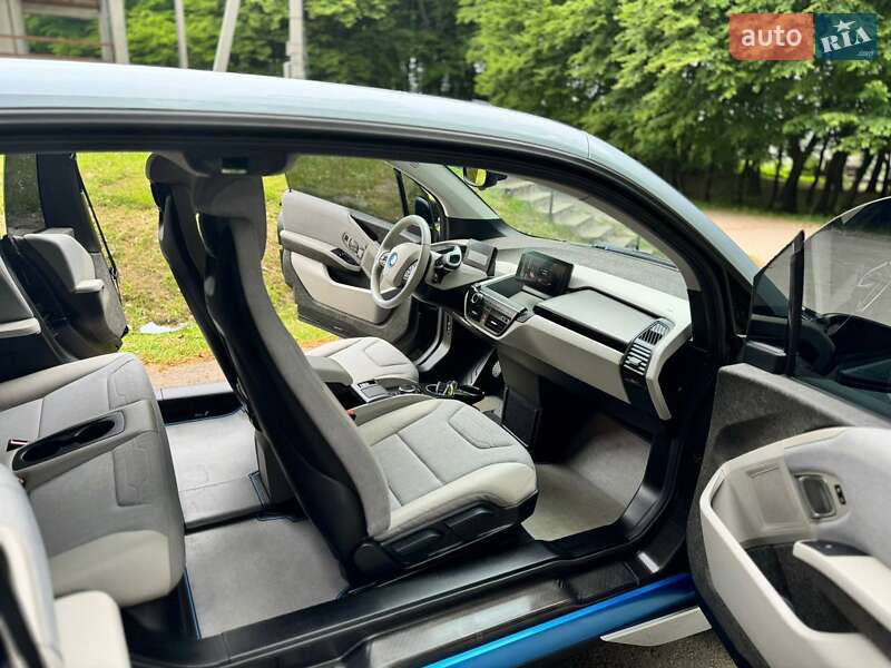Хэтчбек BMW I3 2015 в Львове
