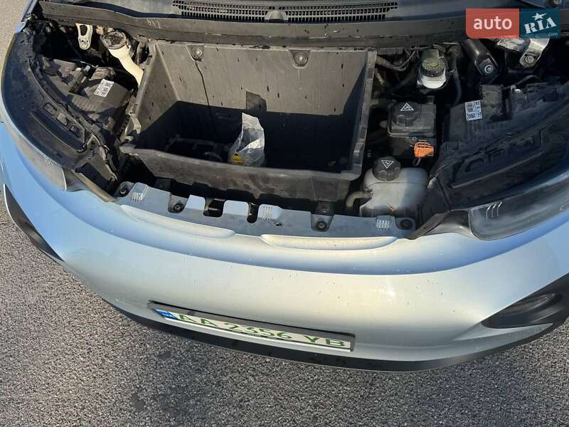 Хэтчбек BMW I3 2014 в Киеве