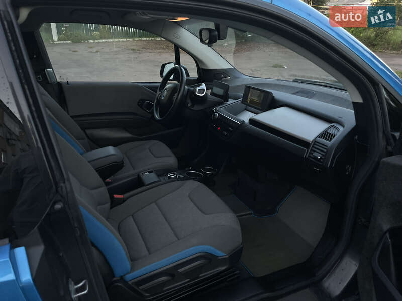 Хэтчбек BMW I3 2016 в Коростене