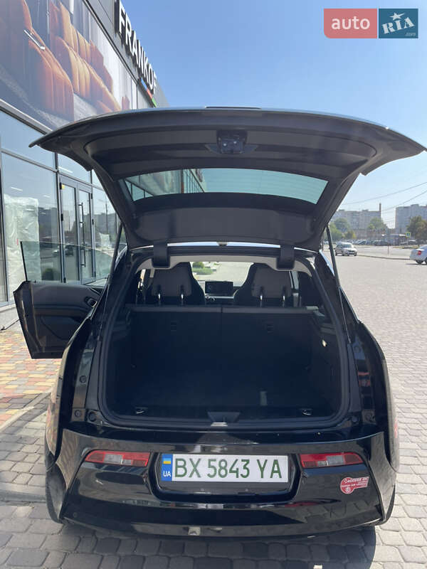 Хэтчбек BMW I3 2017 в Хмельницком
