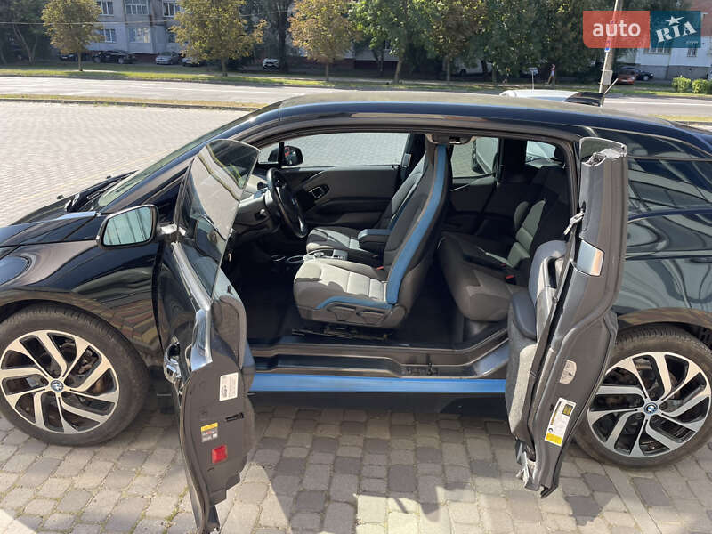 Хэтчбек BMW I3 2017 в Хмельницком
