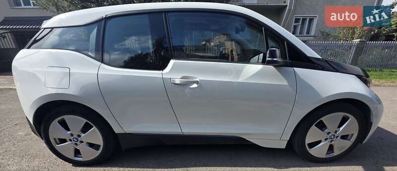 Хэтчбек BMW I3 2015 в Калуше
