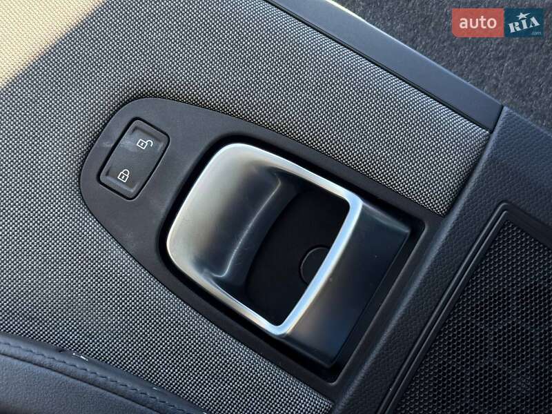 Хетчбек BMW I3 2016 в Рівному