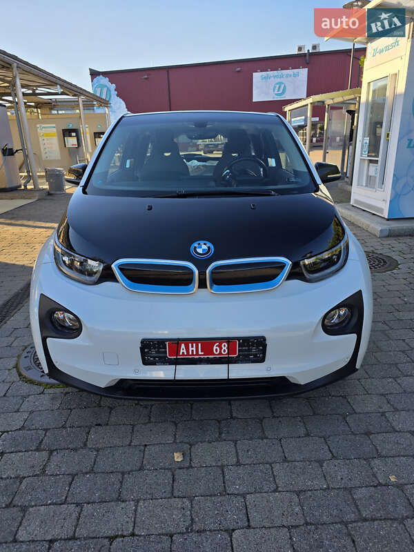Хэтчбек BMW I3 2015 в 