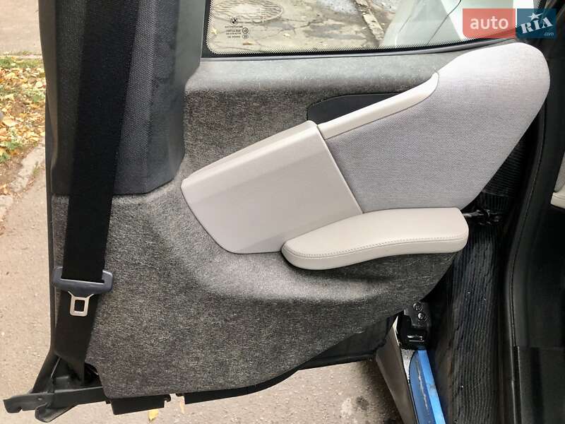 Хетчбек BMW I3 2014 в Сумах