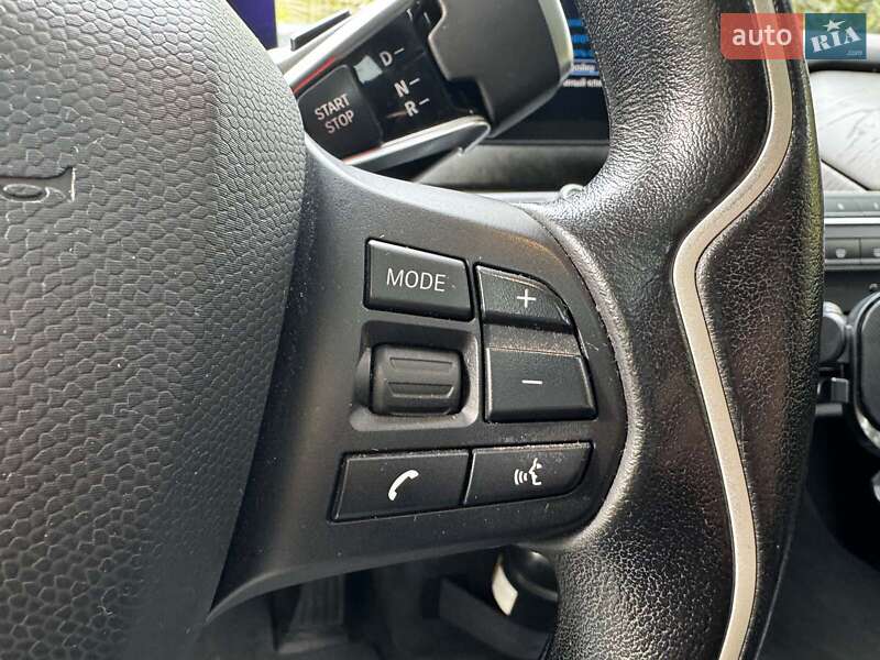 Хэтчбек BMW I3 2016 в Киеве
