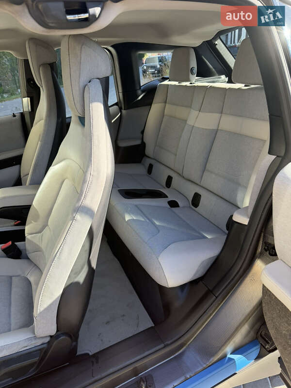 Хэтчбек BMW I3 2015 в Львове