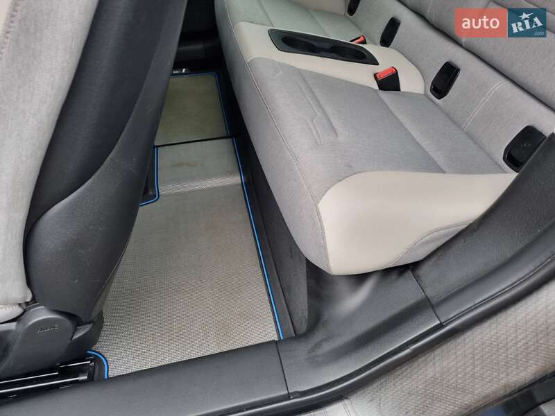 Хэтчбек BMW I3 2015 в Ровно фото 40 Хэтчбек BMW I3 2015 в Ровно