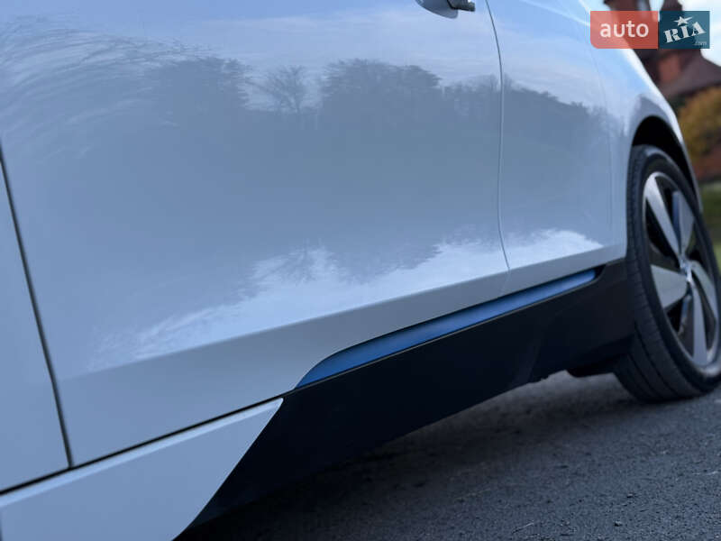 Хэтчбек BMW I3 2020 в Дубно