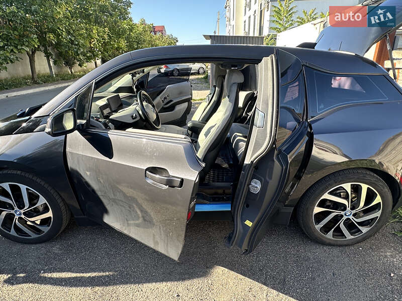 Хэтчбек BMW I3 2014 в Киеве