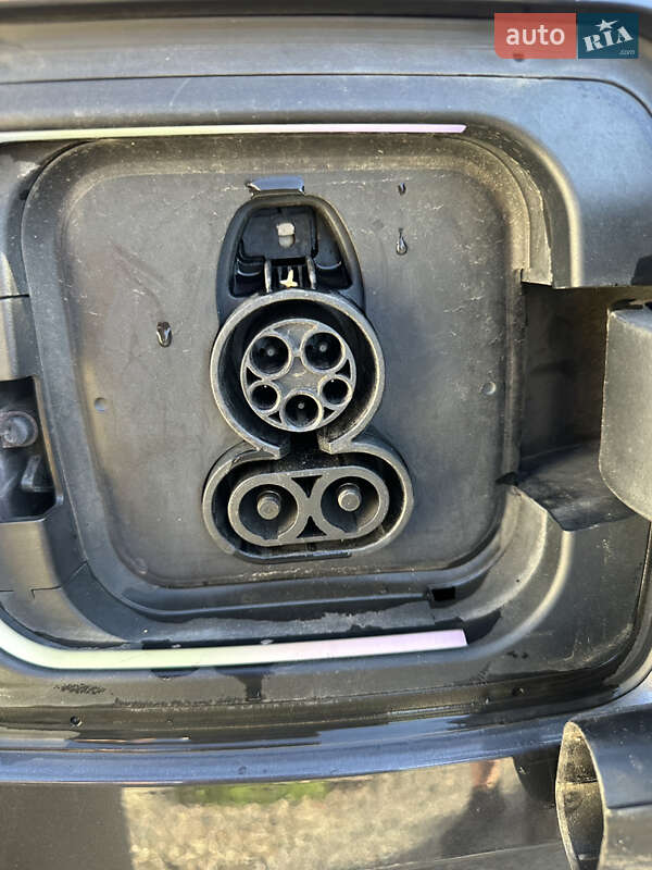 Хэтчбек BMW I3 2014 в Киеве