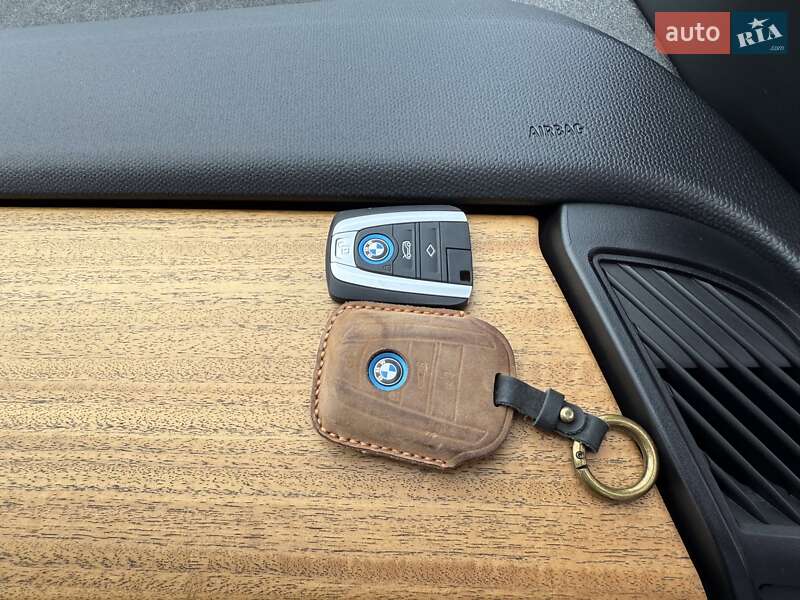 Хэтчбек BMW I3 2018 в Киеве