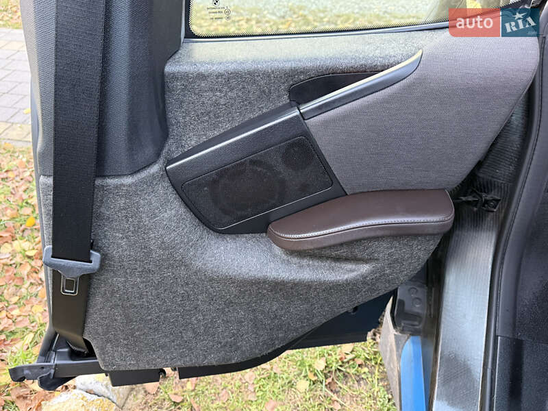 Хэтчбек BMW I3 2015 в Львове фото 38 Хэтчбек BMW I3 2015 в Львове